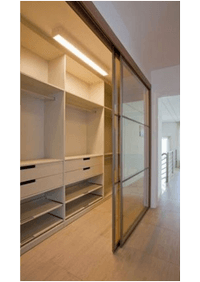 Линейная гардеробная комната с дверями купе Братск